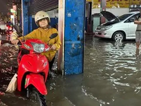 Thời tiết hôm nay 2-10: Bắc Bộ giảm nắng, trời mát; Nam Bộ mưa chiều