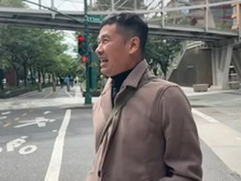Nam diễn viên U60 sang Mỹ: "Đi Mỹ tươi cười vậy chứ lòng cũng buồn"