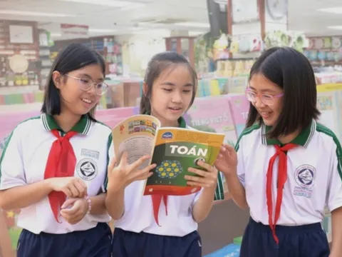 Lộ trình làm bộ SGK mới, sử dụng thống nhất toàn quốc 2028-2029