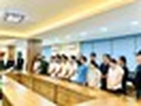 Nhận hàng tỷ để bỏ qua công trình trái phép, 7 cán bộ ở Đà Nẵng bị khai trừ Đảng