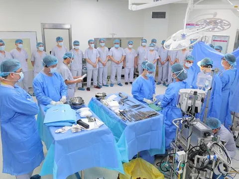 Một cuộc chia ly, 6 cuộc đời được tiếp nối