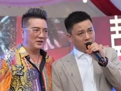 Đàm Vĩnh Hưng - Hoài Lâm gây sốt trong đám cưới