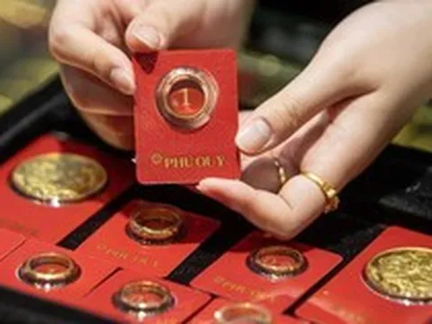 30 chuyên gia đầu ngành, 700 đại biểu dự báo khó tin về giá vàng, bạc 12 tháng tới