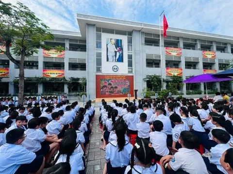 Thông tin mới nhất vụ học sinh ở TP.HCM đau bụng, nôn ói