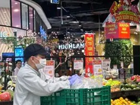 Xăng tăng gần 5.000 đồng/lít từ tháng 9, lo giá hàng hóa khó hạ nhiệt