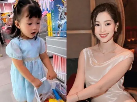 Con gái Hoa hậu Đặng Thu Thảo và chồng đại gia giờ xinh như thiên thần, đi mua sắm không cần nhìn giá