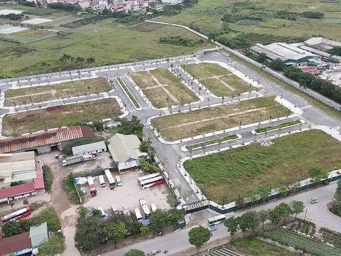 Đất nền giảm giá sâu: Cơ hội đã đến với người mua thực?