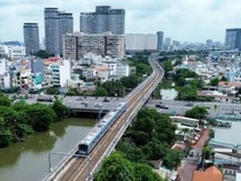 Metro Bến Thành - Suối Tiên đón 40 triệu lượt khách, tính chuyện tăng tàu