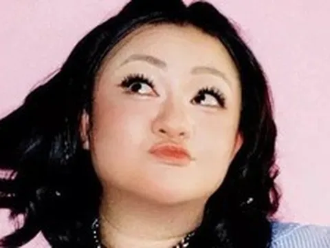 Thần đồng âm nhạc Việt nổi tiếng từ năm 2 tuổi: Nay làm mẹ 3 con, làm nail ở Mỹ