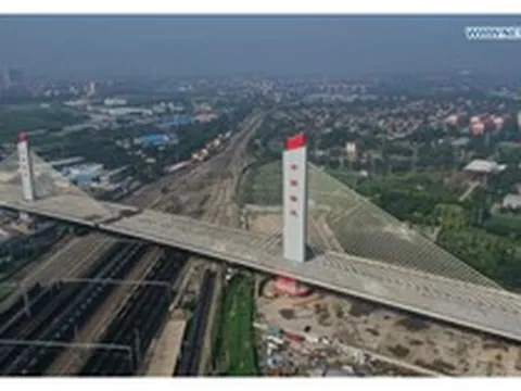 Phát hiện Trung Quốc xoay khối bê tông khổng lồ nặng 46.000 tấn vào đúng vị trí, hoàn thành mục tiêu lớn