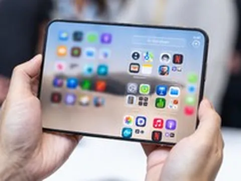 Ngắm cận cảnh iPhone Duo trước ngày mở bán tại Việt Nam