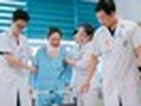 Gần 3.900 lượt bệnh nhân từ hơn 120 quốc gia chọn Bệnh viện Bạch Mai