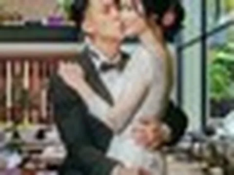 "Nam thần showbiz" cưới cô bạn học cùng trường cấp 2: Sinh đủ nếp đủ tẻ, ở biệt phủ 100m² xa hoa