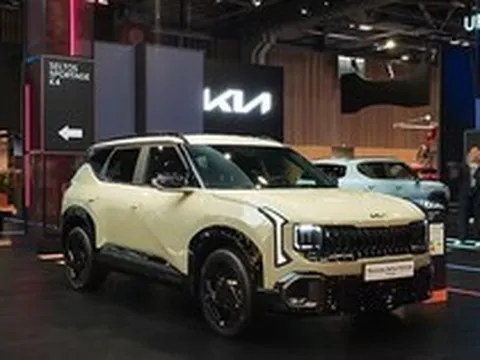 Kia Seltos Hybrid thế hệ mới trình làng: Tiêu thụ chỉ 5,4 lít/100 km, có công nghệ lần đầu xuất hiện