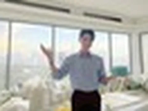 Ca sĩ Việt "mang chuông đi đánh xứ người" đạt Quán quân quốc tế, nhận thưởng 9 tỷ: Ở căn hộ hạng sang nhìn ra sông Sài Gòn