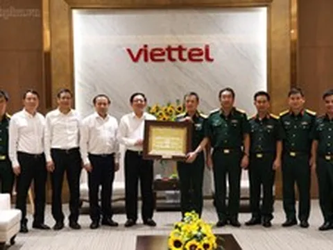 Phó Thủ tướng Hồ Quốc Dũng làm việc với Viettel về nghiên cứu, phát triển khoa học, công nghệ, chuyển đổi số