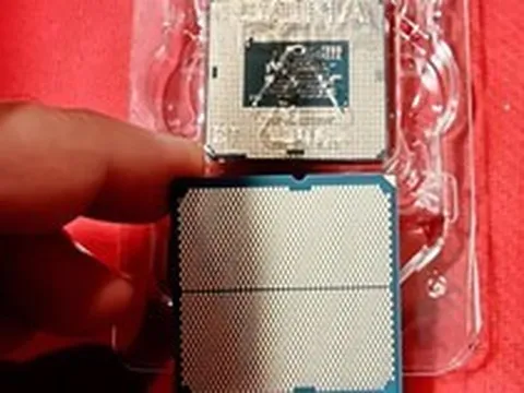 Tưởng mua Ryzen cao cấp, khách hàng nhận CPU Intel cũ “đè tem” AMD