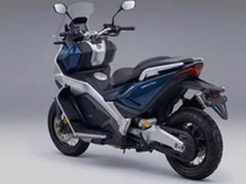 Hãng xe Trung Quốc ZXMoto gây sốc với mẫu xe tay ga ADV 250T mang động cơ đặt giữa