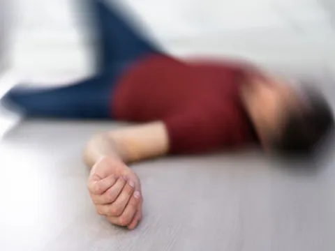 Người đàn ông 38 tuổi đột ngột tử vong giữa đêm sau khi gọi lớn 2 tiếng