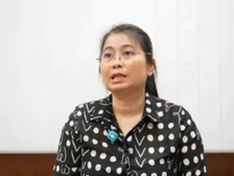 Hiệu trưởng trường có học sinh đánh gãy mũi cô giáo: Tôi vẫn chưa dám xem video