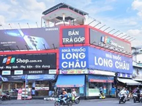 FPT Retail 10 năm liên tiếp vào Top 10 công ty uy tín ngành bán lẻ