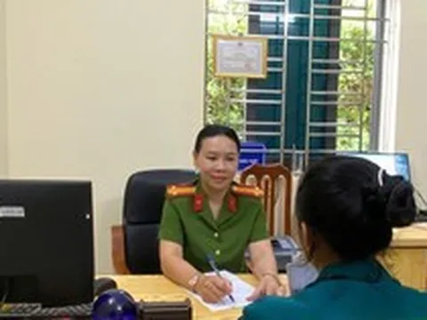 Người phụ nữ trò chuyện với “ELLEN BRAIN” trong 9 ngày liên quan đến số tiền 5.178.900.000 đồng: Nhân viên Agribank phát hiện bất thường từ giao dịch 28 triệu đồng
