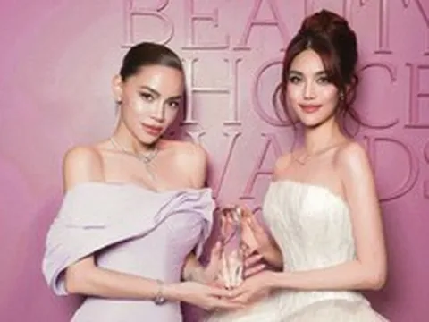 6 mỹ nhân Việt đình đám cùng mặc đầm của NTK Nguyễn Phúc Tuấn trong 1 sự kiện