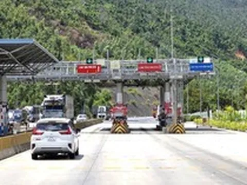 Bộ Xây dựng: Doanh nghiệp thu phí không dừng chưa làm rõ đầy đủ bản chất khoản phí