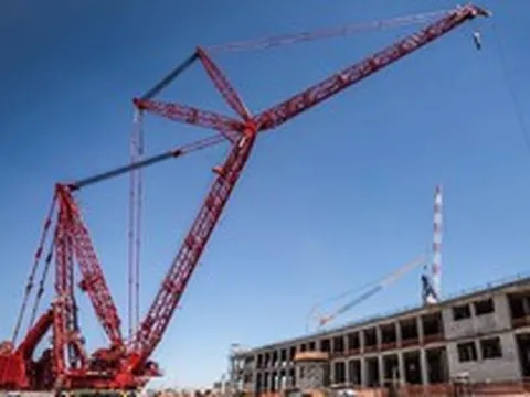 Mỹ lần đầu tiên mang 'siêu cẩu' nặng 2.300 tấn từ Hàn Quốc sang Việt Nam: Sở hữu công nghệ đối trọng đặc biệt, phục vụ siêu dự án 9 tỷ USD