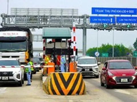 Bộ Xây dựng làm rõ VETC, ePass thu phí 6.600 đồng/tháng