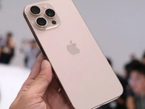 Chiếc iPhone cũ đã giảm hơn 10 triệu đồng, đáng mua nhất hiện nay