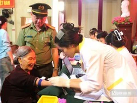 Thắp lên hy vọng tìm kiếm hài cốt liệt sĩ từ những mẫu ADN