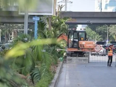 Di dời cây xanh, xén vỉa hè xây hầm chui Dương Đình Nghệ