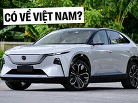 Mazda CX-6e ra mắt gần Việt Nam: Giá quy đổi từ 963 triệu đồng, lớn hơn CX-5, dáng coupe sành điệu, chạy 555km/sạc
