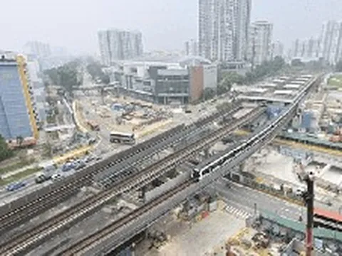 Dừng đào hầm tàu điện sau hơn 1 năm triển khai, gói thầu gần 13.000 tỷ đồng chưa rõ ngày thi công trở lại: Người dân đối mặt với 18 tháng "xáo trộn" giao thông