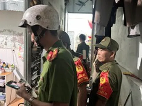Hơn 100 cán bộ chiến sĩ đồng loạt ra quân, kiểm tra 49 trường hợp