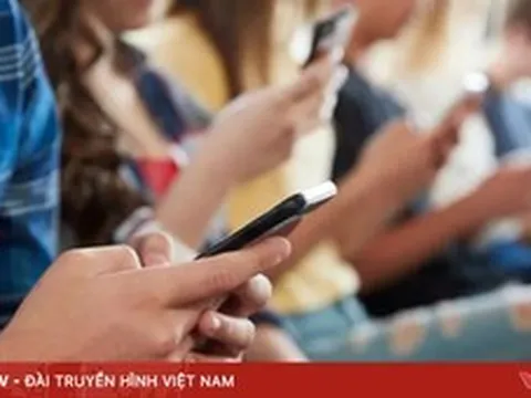 EU muốn thống nhất quy định về trẻ em dùng mạng xã hội