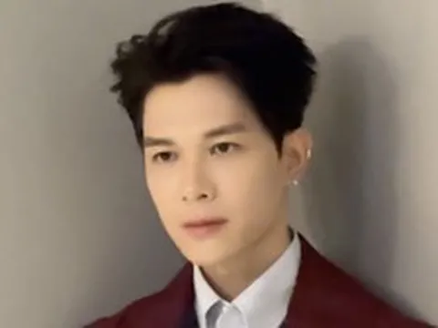 Nam ca sĩ lọt top 5 bình chọn đẹp nhất thế giới: Xứng danh nhất nhì Việt Nam, gương mặt nét căng không góc nào “chết”