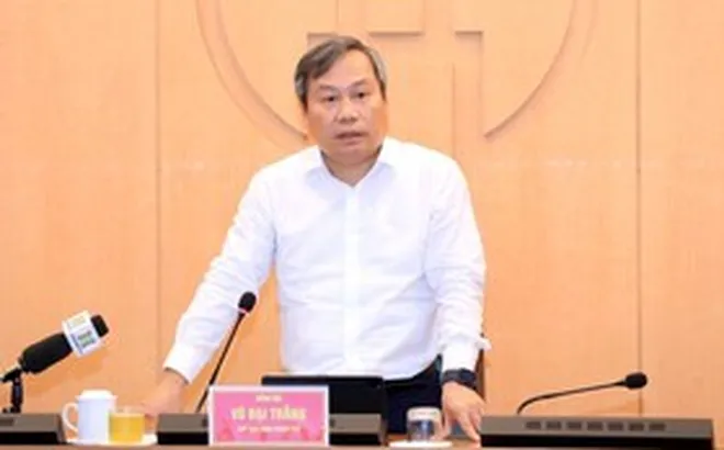 Chủ tịch Hà Nội: Khẩn trương hoàn thiện mô hình tăng trưởng mới của Thủ đô
